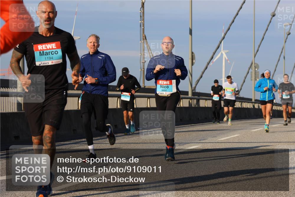 03.10.2025 - Köhlbrandbrückenlauf Strokosch-Dieckow http://msf.ph/oto/9109011 03.10.2025 09:39:59 Position 2 1194, 3650 meine-sportfotos.de