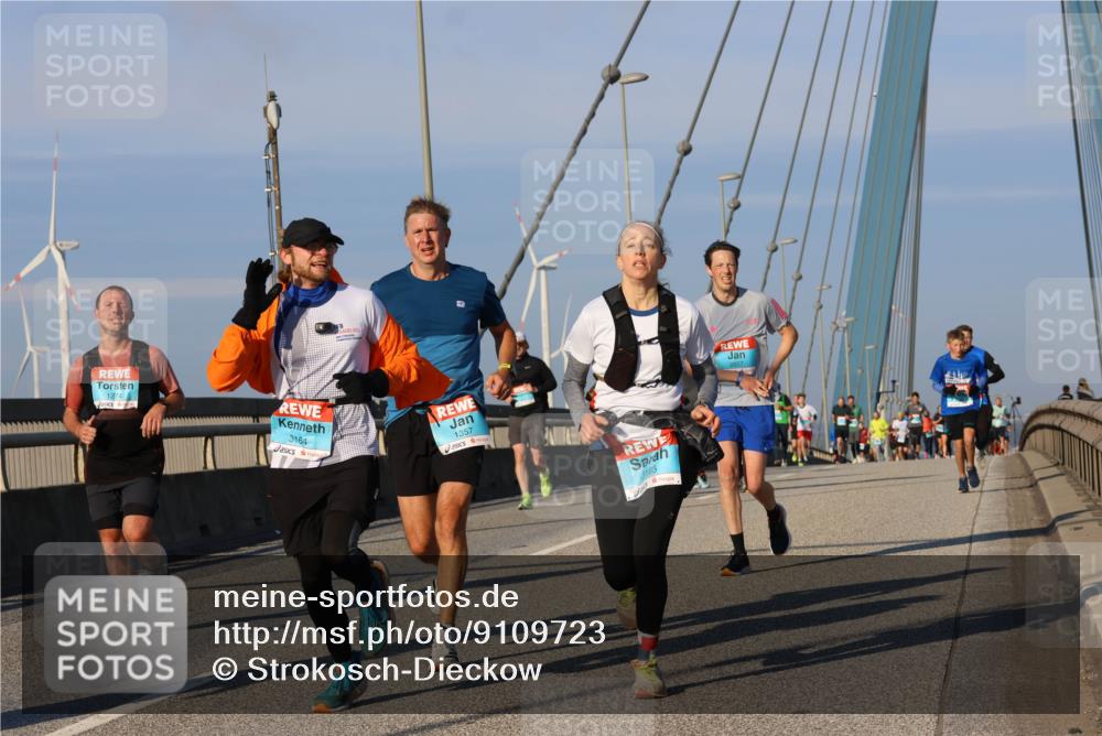 03.10.2025 - Köhlbrandbrückenlauf Strokosch-Dieckow http://msf.ph/oto/9109723 03.10.2025 09:41:01 Position 2 1274, 3164, 1357, 165, 2857 meine-sportfotos.de