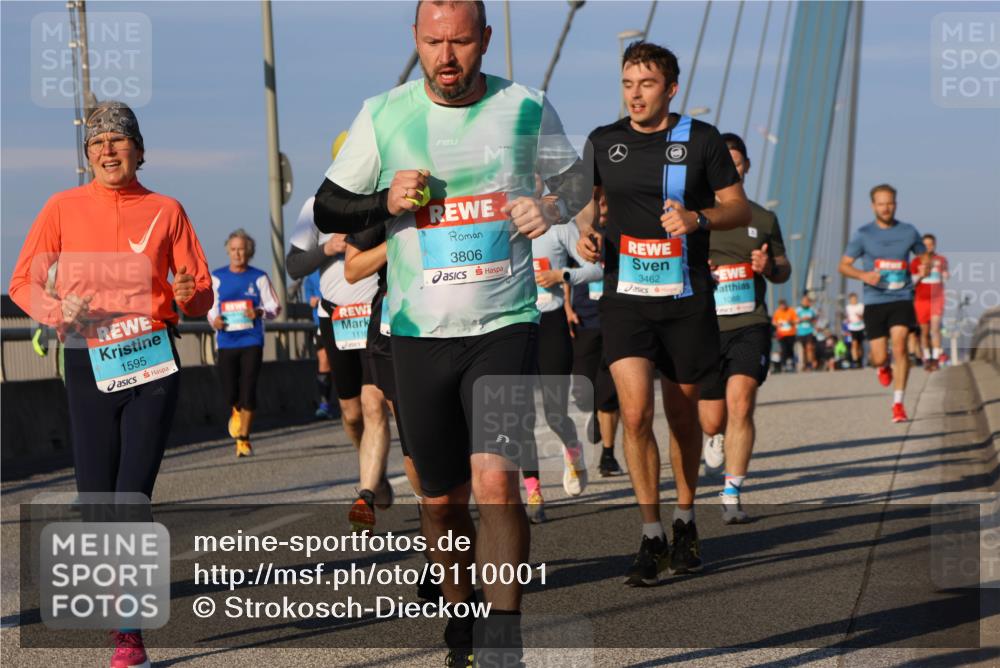 03.10.2025 - Köhlbrandbrückenlauf Strokosch-Dieckow http://msf.ph/oto/9110001 03.10.2025 09:41:29 Position 2 1116, 3806, 3462, 1088, 1595 meine-sportfotos.de