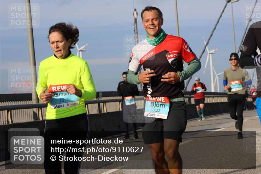 03.10.2025 - Köhlbrandbrückenlauf Strokosch-Dieckow http://msf.ph/oto/9110627 03.10.2025 09:42:34 Position 2 1312, 3053 meine-sportfotos.de
