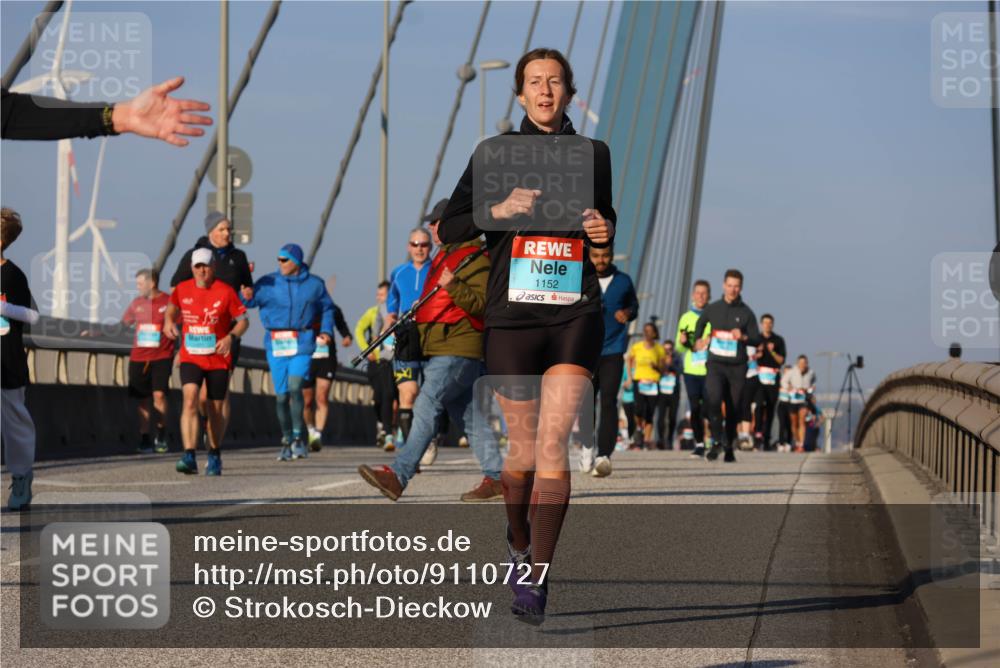 03.10.2025 - Köhlbrandbrückenlauf Strokosch-Dieckow http://msf.ph/oto/9110727 03.10.2025 09:42:47 Position 2 1152 meine-sportfotos.de