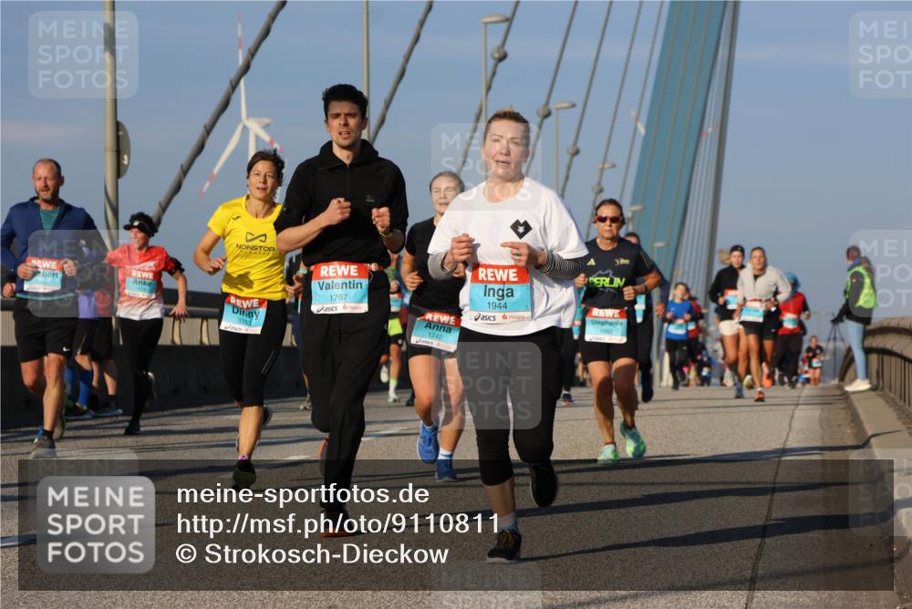 03.10.2025 - Köhlbrandbrückenlauf Strokosch-Dieckow http://msf.ph/oto/9110811 03.10.2025 09:43:04 Position 2 3333, 1767, 1944, 1242, 1092 meine-sportfotos.de