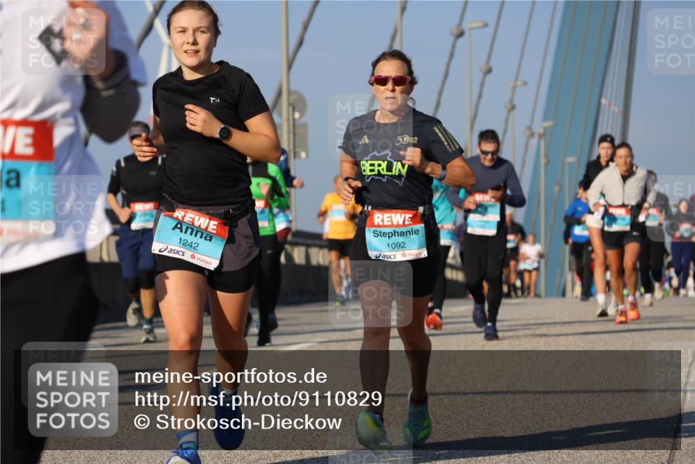 03.10.2025 - Köhlbrandbrückenlauf Strokosch-Dieckow http://msf.ph/oto/9110829 03.10.2025 09:43:06 Position 2 1242, 1092 meine-sportfotos.de