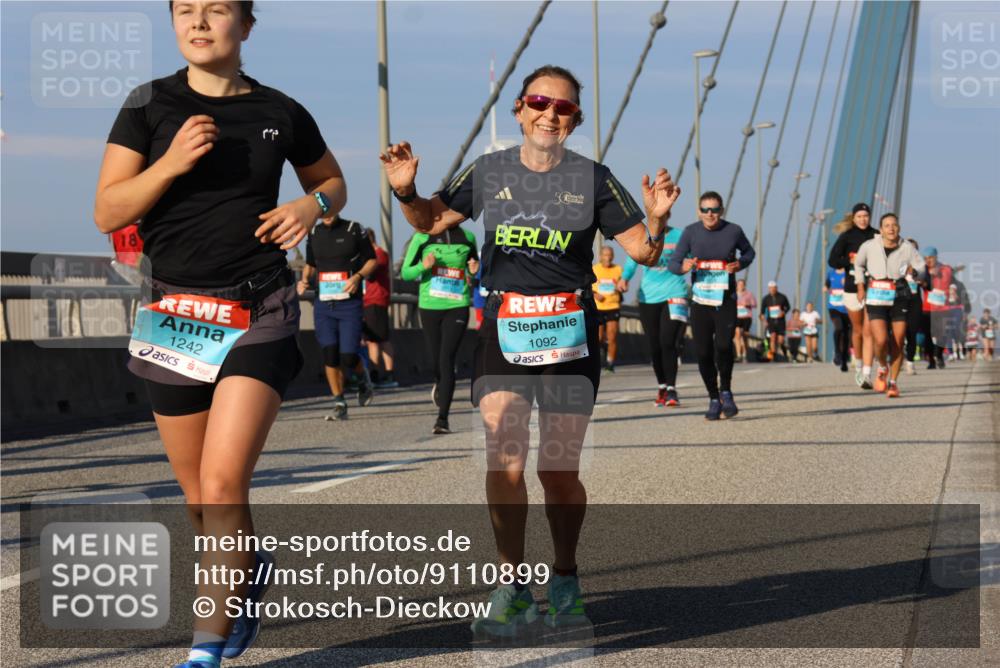 03.10.2025 - Köhlbrandbrückenlauf Strokosch-Dieckow http://msf.ph/oto/9110899 03.10.2025 09:43:08 Position 2 1242, 5, 1092 meine-sportfotos.de
