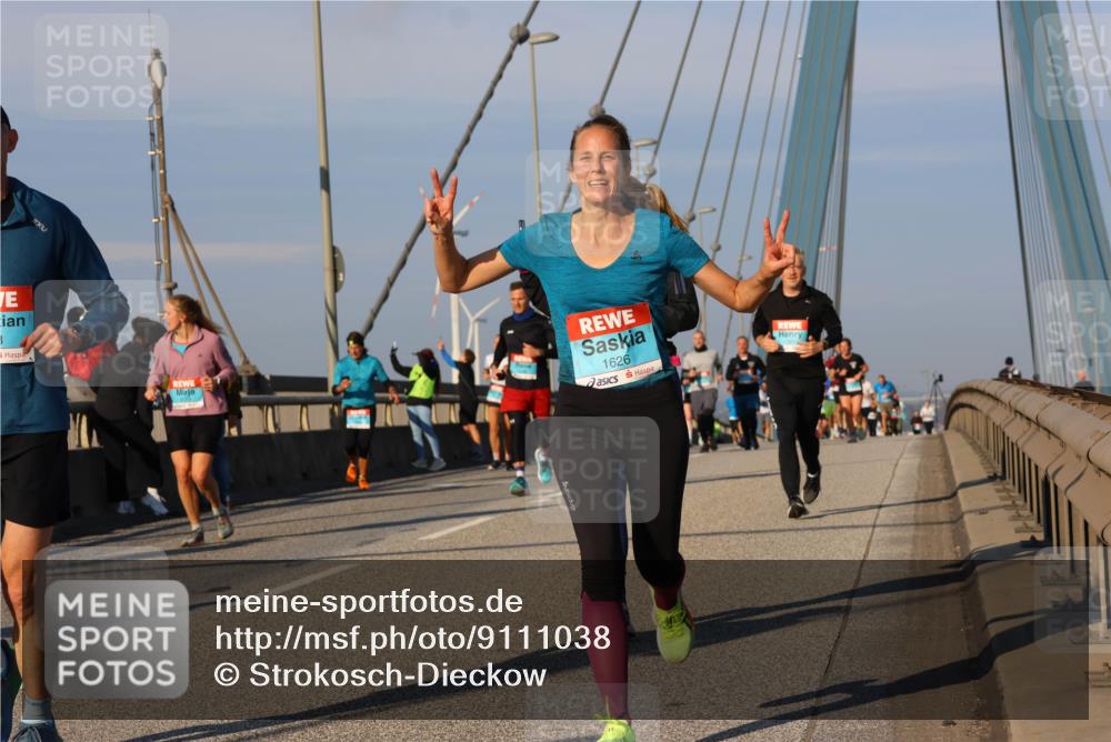 03.10.2025 - Köhlbrandbrückenlauf Strokosch-Dieckow http://msf.ph/oto/9111038 03.10.2025 09:43:25 Position 2 1626 meine-sportfotos.de