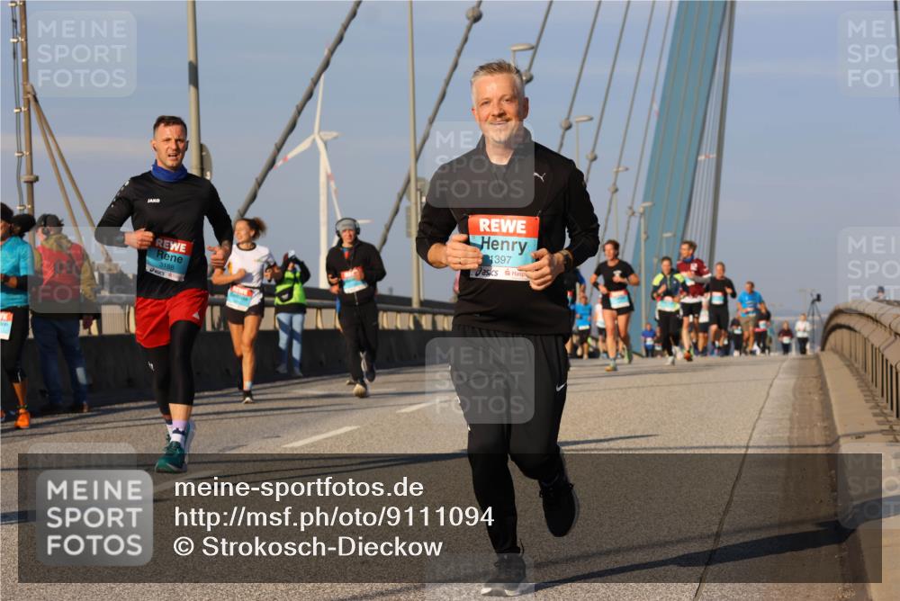 03.10.2025 - Köhlbrandbrückenlauf Strokosch-Dieckow http://msf.ph/oto/9111094 03.10.2025 09:43:29 Position 2 08, 3188, 1397 meine-sportfotos.de