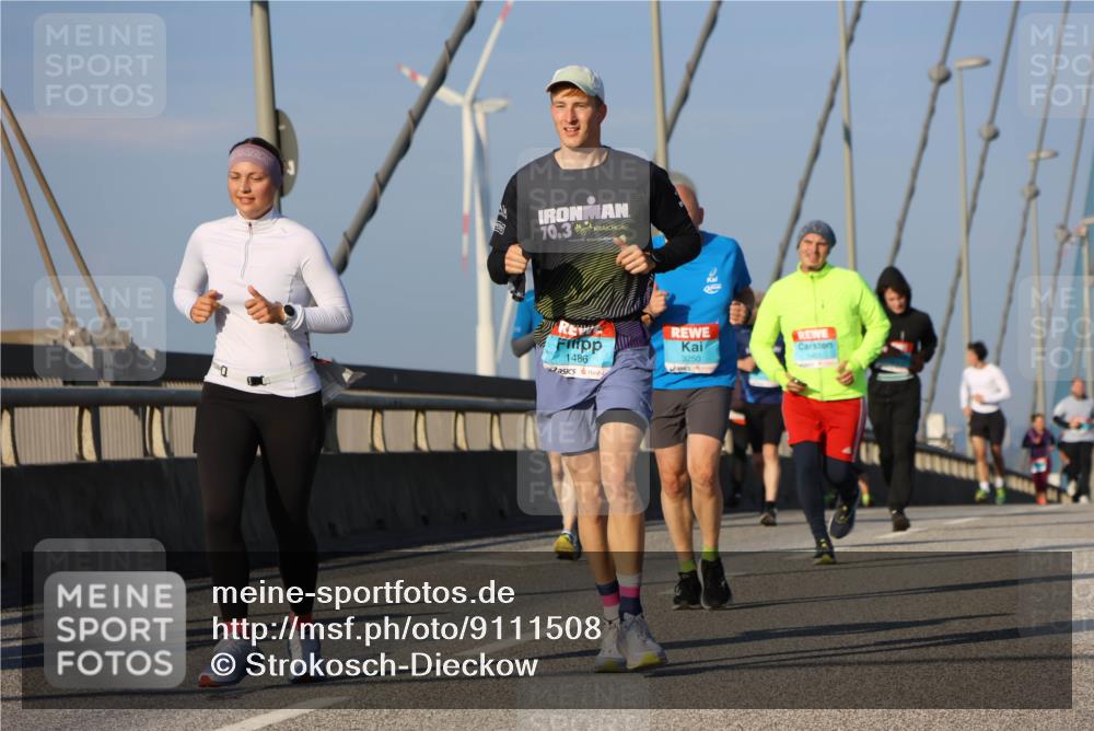 03.10.2025 - Köhlbrandbrückenlauf Strokosch-Dieckow http://msf.ph/oto/9111508 03.10.2025 09:44:17 Position 2 0, 70, 3, 1486, 3250 meine-sportfotos.de