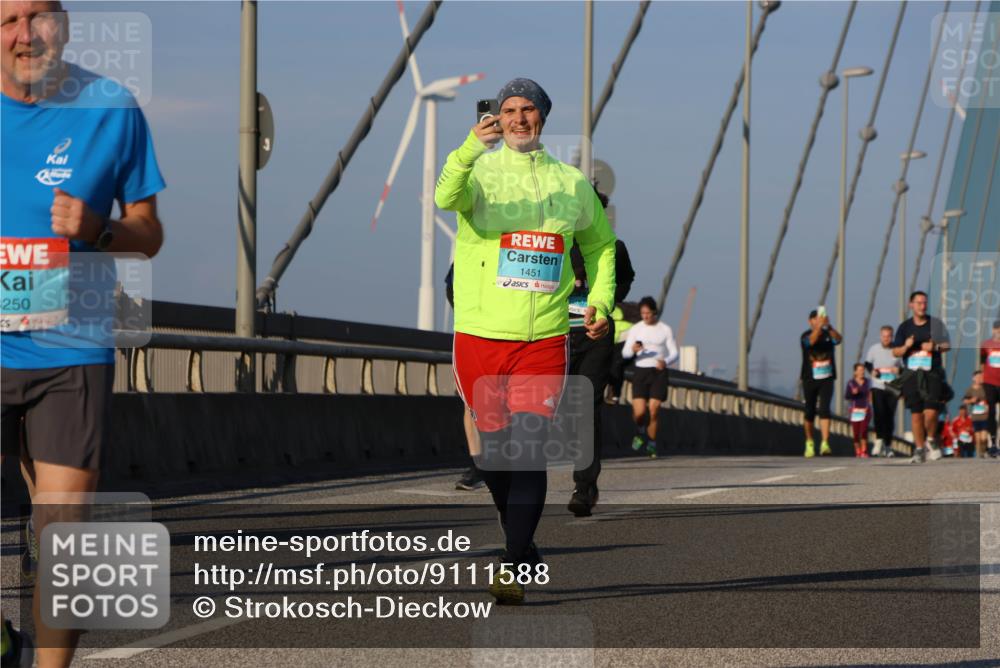 03.10.2025 - Köhlbrandbrückenlauf Strokosch-Dieckow http://msf.ph/oto/9111588 03.10.2025 09:44:21 Position 2 250, 1451 meine-sportfotos.de