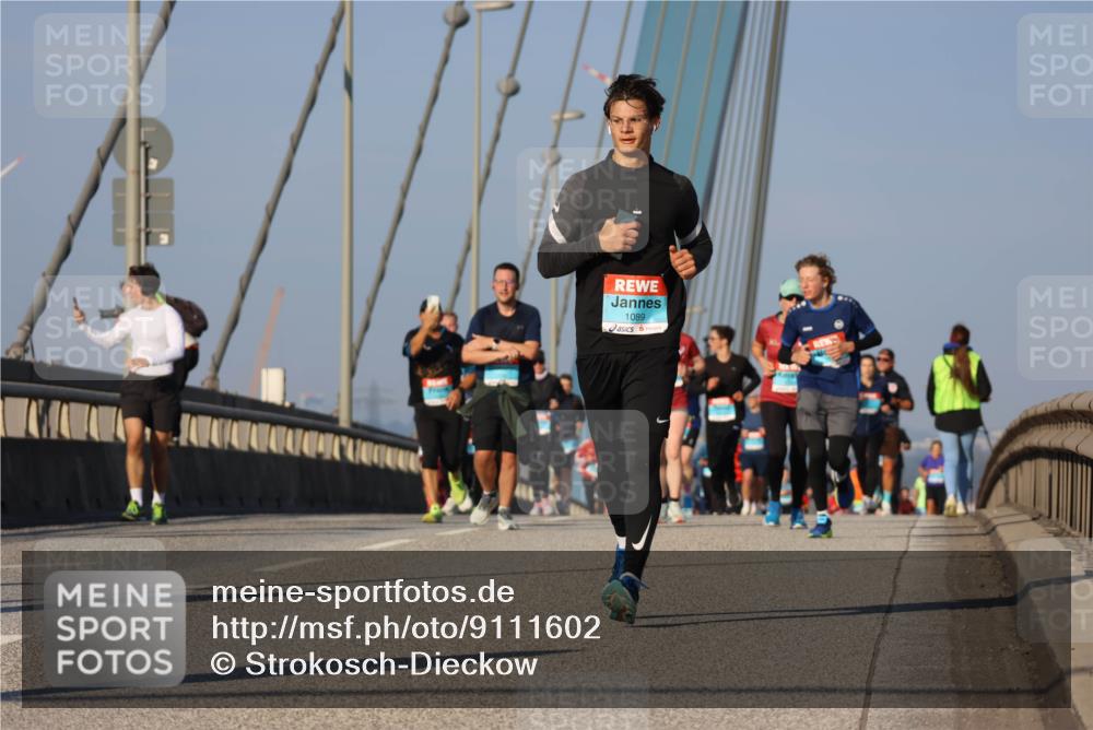 03.10.2025 - Köhlbrandbrückenlauf Strokosch-Dieckow http://msf.ph/oto/9111602 03.10.2025 09:44:25 Position 2 1089 meine-sportfotos.de