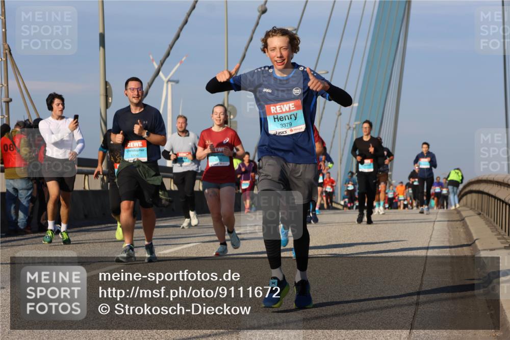 03.10.2025 - Köhlbrandbrückenlauf Strokosch-Dieckow http://msf.ph/oto/9111672 03.10.2025 09:44:35 Position 2 08, 1506, 3379 meine-sportfotos.de