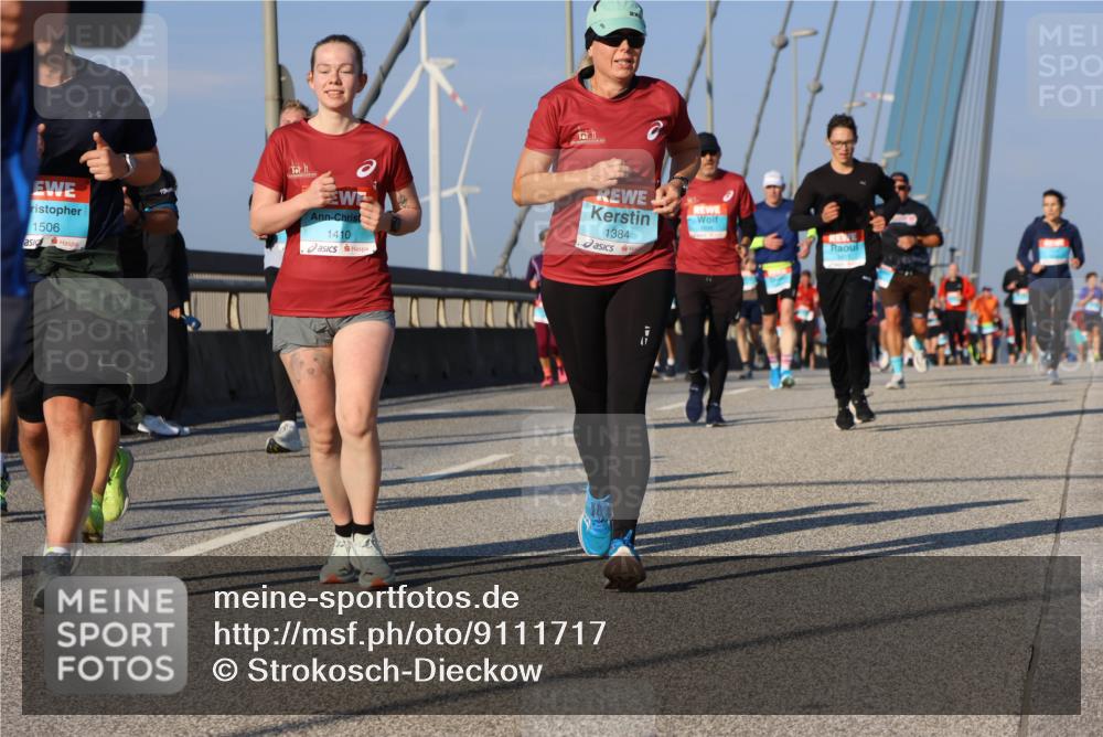 03.10.2025 - Köhlbrandbrückenlauf Strokosch-Dieckow http://msf.ph/oto/9111717 03.10.2025 09:44:37 Position 2 1506, 1410, 1384 meine-sportfotos.de