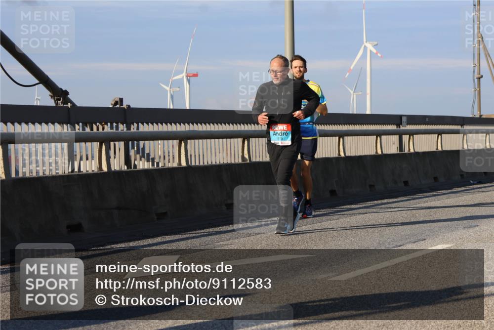 03.10.2025 - Köhlbrandbrückenlauf Strokosch-Dieckow http://msf.ph/oto/9112583 03.10.2025 09:46:04 Position 2 1873 meine-sportfotos.de
