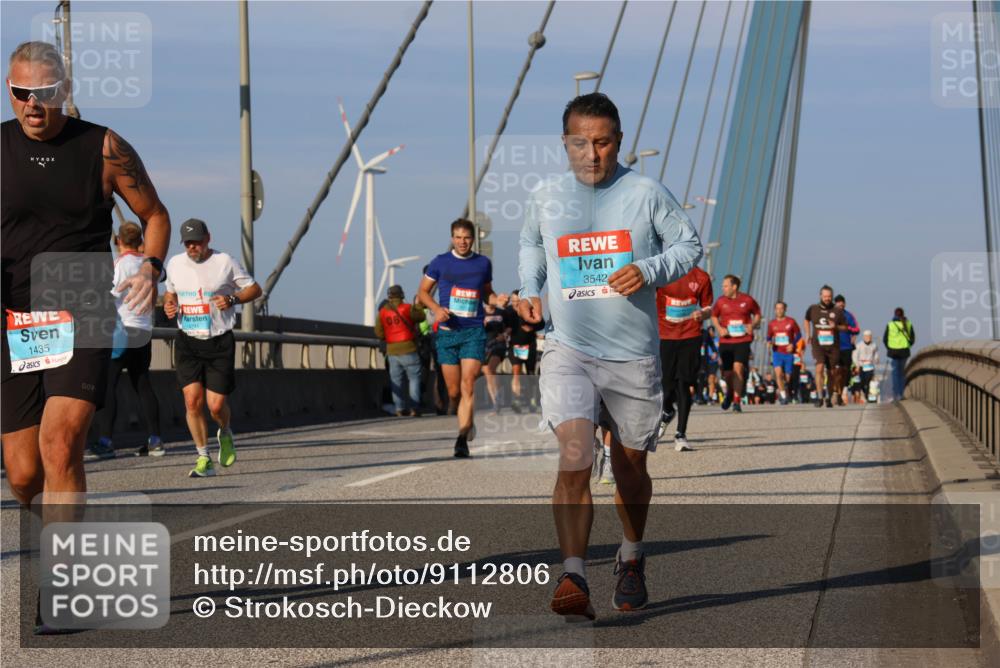 03.10.2025 - Köhlbrandbrückenlauf Strokosch-Dieckow http://msf.ph/oto/9112806 03.10.2025 09:46:26 Position 2 1435, 08, 3542 meine-sportfotos.de