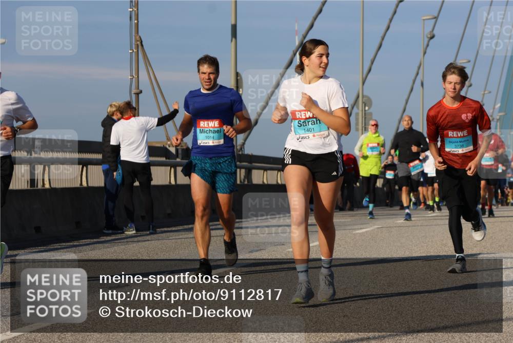03.10.2025 - Köhlbrandbrückenlauf Strokosch-Dieckow http://msf.ph/oto/9112817 03.10.2025 09:46:29 Position 2 1014, 1401, 3738 meine-sportfotos.de