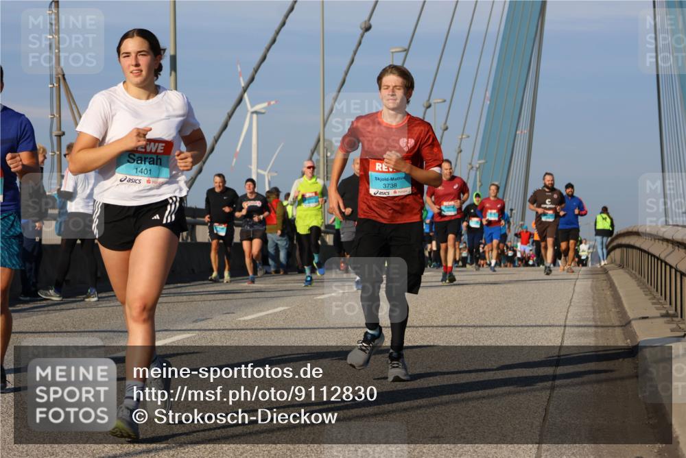 03.10.2025 - Köhlbrandbrückenlauf Strokosch-Dieckow http://msf.ph/oto/9112830 03.10.2025 09:46:30 Position 2 1401, 3738 meine-sportfotos.de