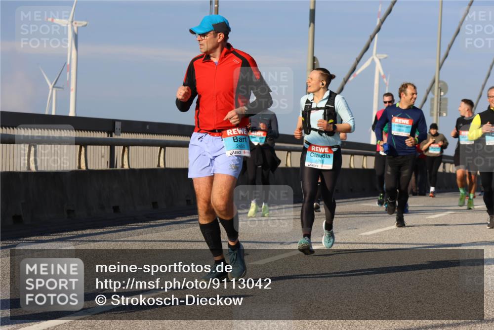 03.10.2025 - Köhlbrandbrückenlauf Strokosch-Dieckow http://msf.ph/oto/9113042 03.10.2025 09:46:58 Position 2 2450, 1919 meine-sportfotos.de