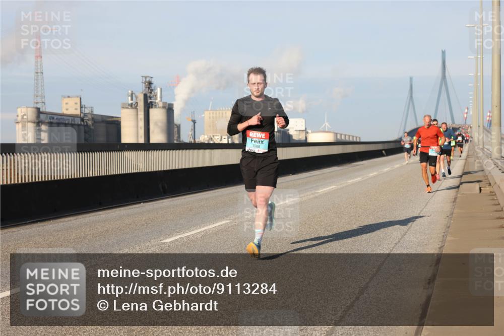 03.10.2025 - Köhlbrandbrückenlauf Lena Gebhardt http://msf.ph/oto/9113284 03.10.2025 09:42:43 Position 2 1068 meine-sportfotos.de
