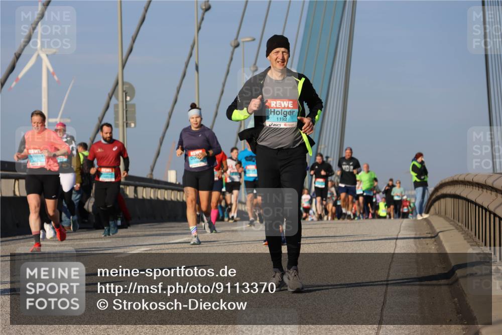 03.10.2025 - Köhlbrandbrückenlauf Strokosch-Dieckow http://msf.ph/oto/9113370 03.10.2025 09:47:34 Position 2 3210, 1192 meine-sportfotos.de