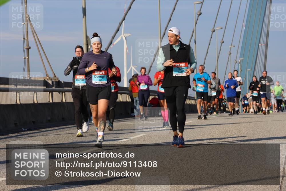 03.10.2025 - Köhlbrandbrückenlauf Strokosch-Dieckow http://msf.ph/oto/9113408 03.10.2025 09:47:38 Position 2 1801, 1871, 3435 meine-sportfotos.de