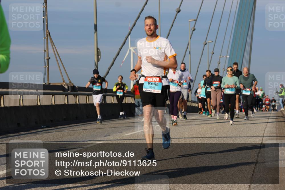 03.10.2025 - Köhlbrandbrückenlauf Strokosch-Dieckow http://msf.ph/oto/9113625 03.10.2025 09:47:59 Position 2 3345 meine-sportfotos.de