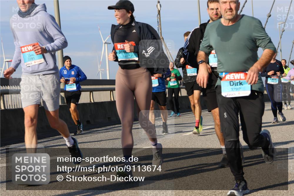 03.10.2025 - Köhlbrandbrückenlauf Strokosch-Dieckow http://msf.ph/oto/9113674 03.10.2025 09:48:08 Position 2 3781, 33, 1487, 3768, 2799 meine-sportfotos.de