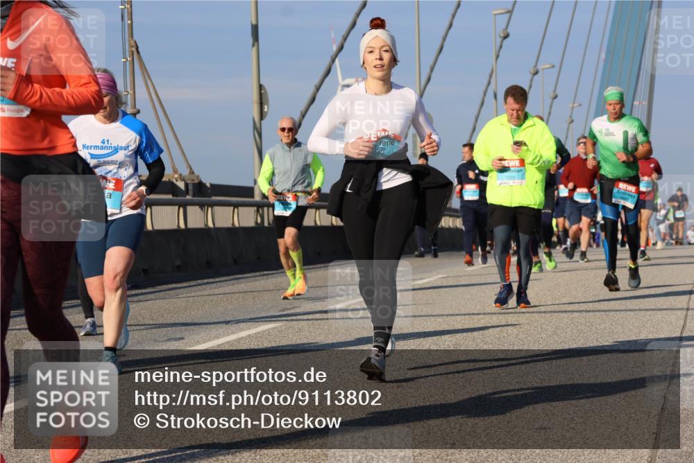 03.10.2025 - Köhlbrandbrückenlauf Strokosch-Dieckow http://msf.ph/oto/9113802 03.10.2025 09:48:19 Position 2 20, 2012, 41, 1220 meine-sportfotos.de