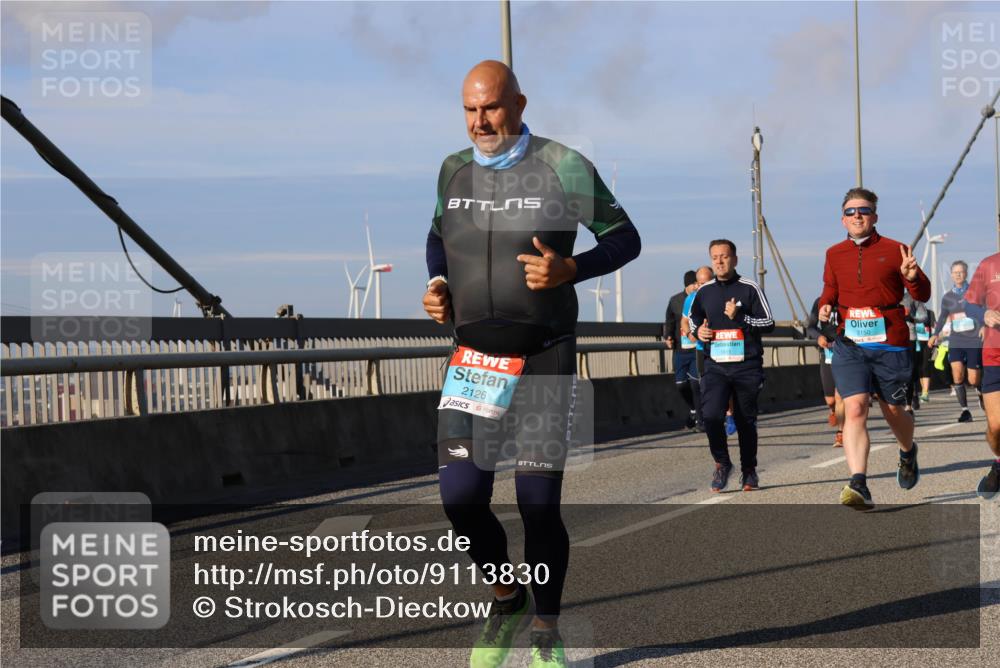 03.10.2025 - Köhlbrandbrückenlauf Strokosch-Dieckow http://msf.ph/oto/9113830 03.10.2025 09:48:27 Position 2 2126, 2150 meine-sportfotos.de