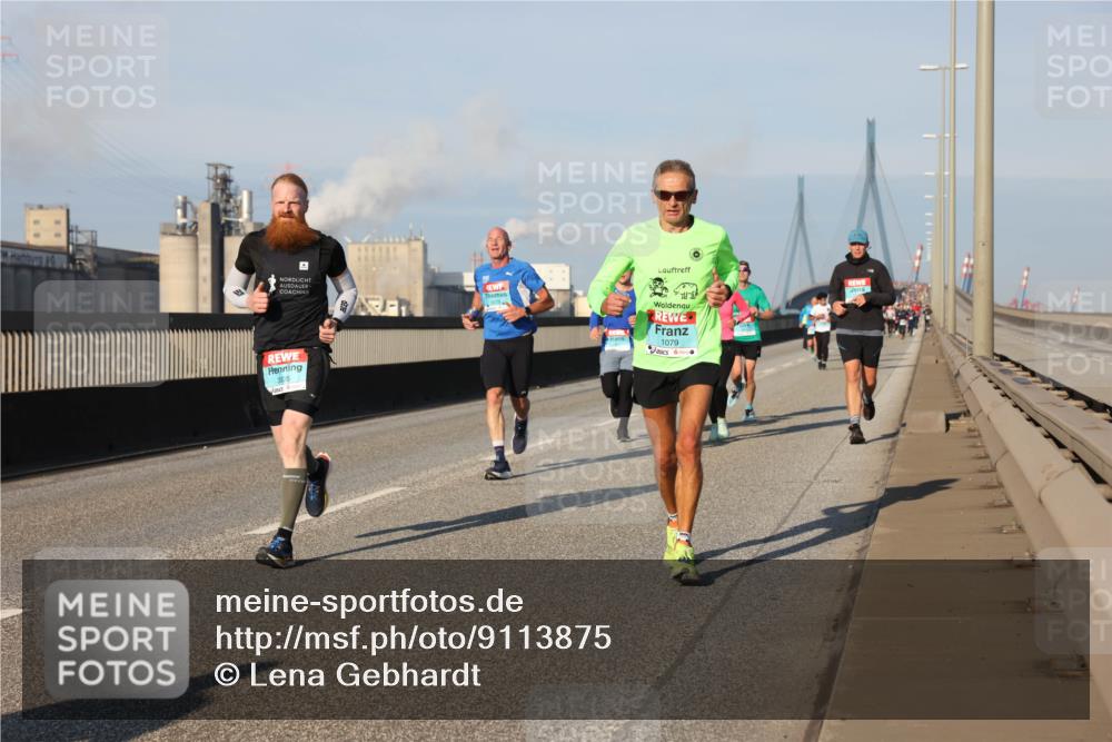 03.10.2025 - Köhlbrandbrückenlauf Lena Gebhardt http://msf.ph/oto/9113875 03.10.2025 09:42:56 Position 2 3335, 1079 meine-sportfotos.de