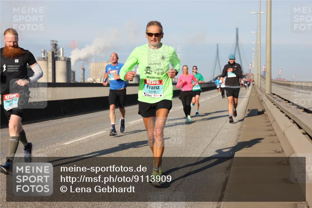 03.10.2025 - Köhlbrandbrückenlauf Lena Gebhardt http://msf.ph/oto/9113909 03.10.2025 09:42:57 Position 2 3835, 1079 meine-sportfotos.de