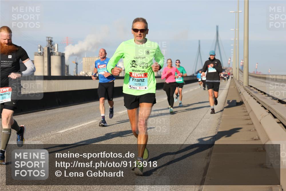 03.10.2025 - Köhlbrandbrückenlauf Lena Gebhardt http://msf.ph/oto/9113918 03.10.2025 09:42:57 Position 2 1079, 3335 meine-sportfotos.de
