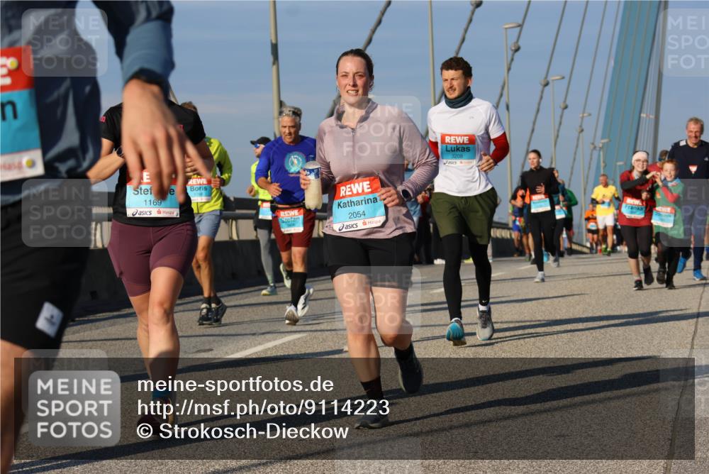 03.10.2025 - Köhlbrandbrückenlauf Strokosch-Dieckow http://msf.ph/oto/9114223 03.10.2025 09:49:00 Position 2 1768, 1169, 2054, 3208 meine-sportfotos.de