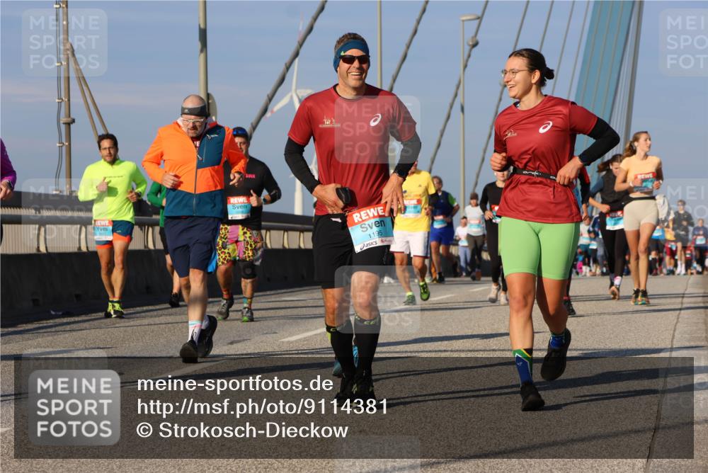 03.10.2025 - Köhlbrandbrückenlauf Strokosch-Dieckow http://msf.ph/oto/9114381 03.10.2025 09:49:10 Position 2 1195 meine-sportfotos.de