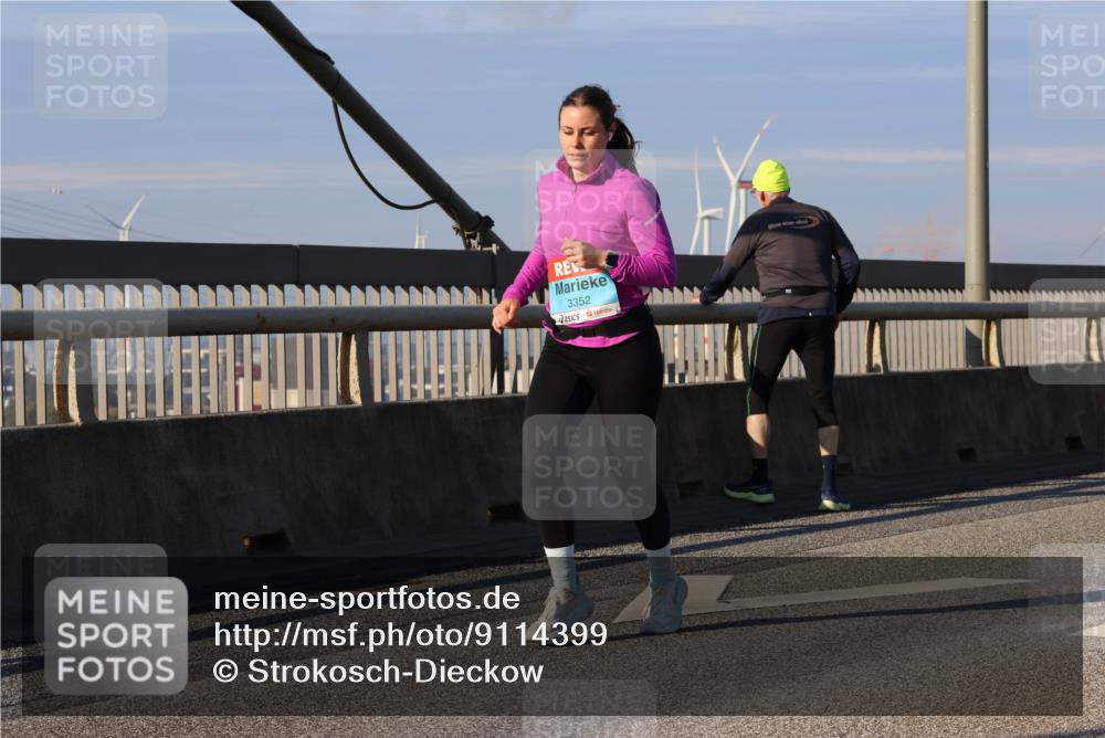 03.10.2025 - Köhlbrandbrückenlauf Strokosch-Dieckow http://msf.ph/oto/9114399 03.10.2025 09:49:11 Position 2 3352 meine-sportfotos.de