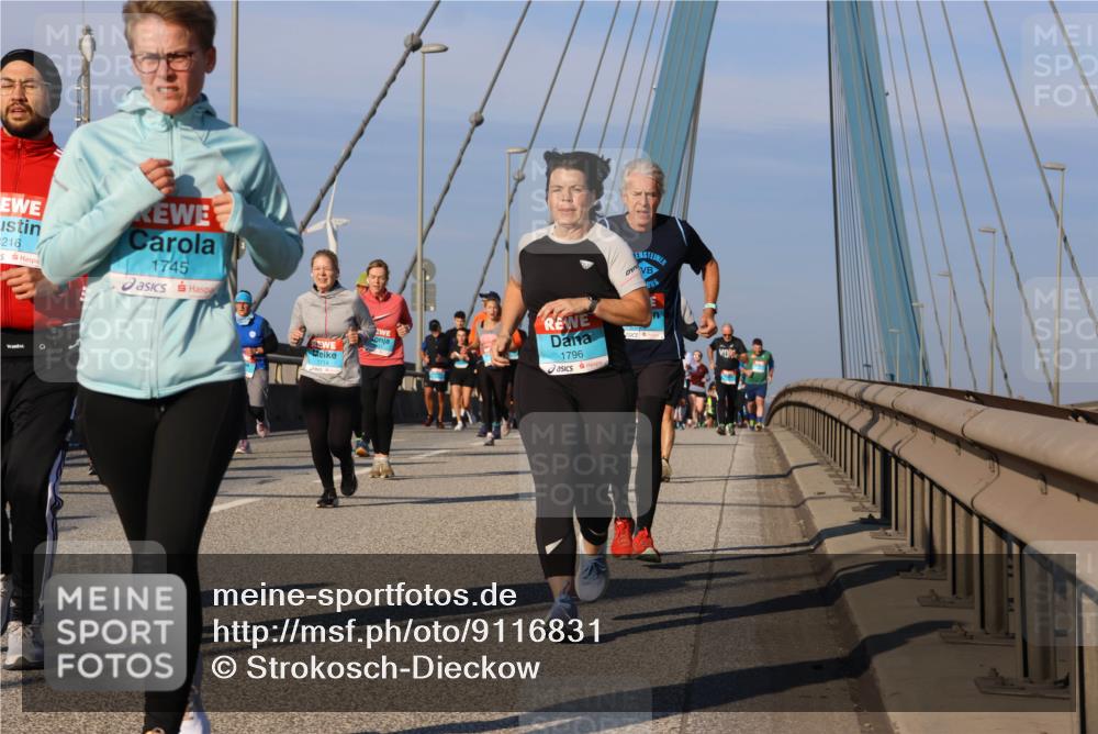 03.10.2025 - Köhlbrandbrückenlauf Strokosch-Dieckow http://msf.ph/oto/9116831 03.10.2025 09:49:58 Position 2 216, 1745, 1714, 1796 meine-sportfotos.de