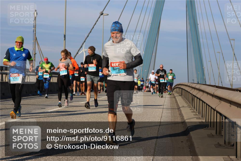 03.10.2025 - Köhlbrandbrückenlauf Strokosch-Dieckow http://msf.ph/oto/9116861 03.10.2025 09:50:04 Position 2 2956, 2044 meine-sportfotos.de