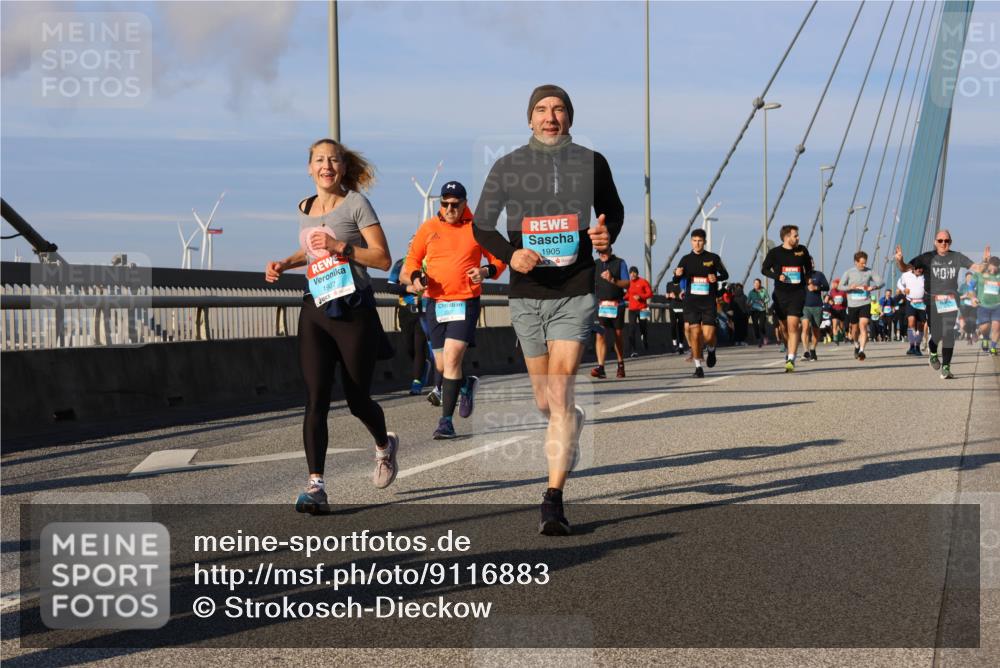 03.10.2025 - Köhlbrandbrückenlauf Strokosch-Dieckow http://msf.ph/oto/9116883 03.10.2025 09:50:07 Position 2 1907, 1905 meine-sportfotos.de
