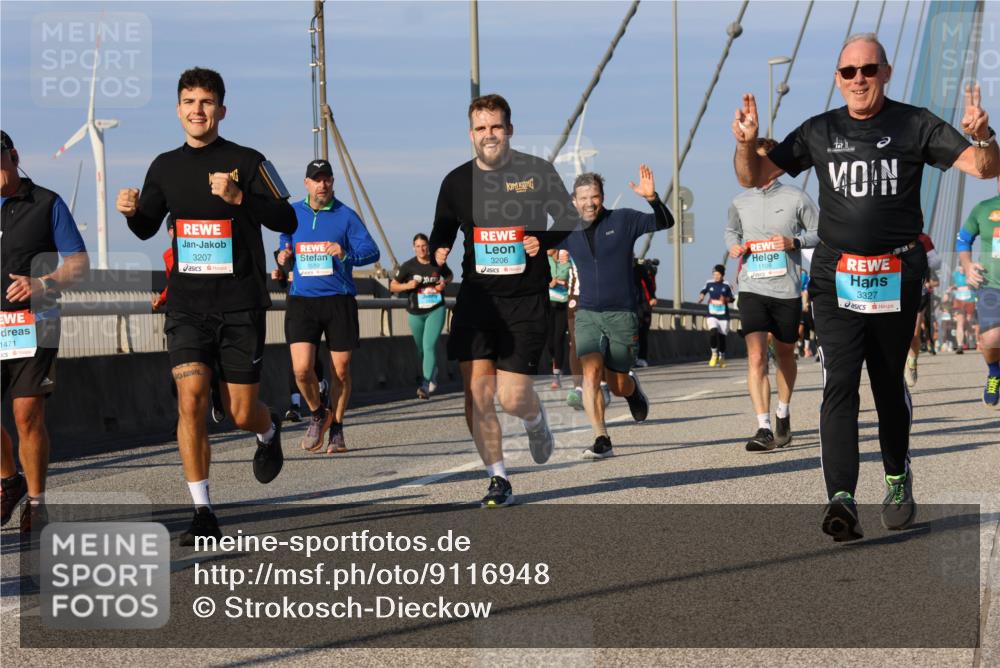 03.10.2025 - Köhlbrandbrückenlauf Strokosch-Dieckow http://msf.ph/oto/9116948 03.10.2025 09:50:11 Position 2 1471, 3207, 3206, 1108, 3327 meine-sportfotos.de