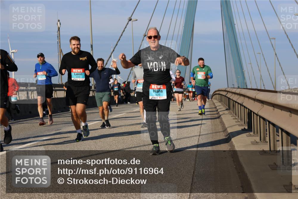 03.10.2025 - Köhlbrandbrückenlauf Strokosch-Dieckow http://msf.ph/oto/9116964 03.10.2025 09:50:12 Position 2 3206, 3327 meine-sportfotos.de