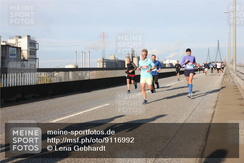 03.10.2025 - Köhlbrandbrückenlauf Lena Gebhardt http://msf.ph/oto/9116992 03.10.2025 09:44:16 Position 2 1639 meine-sportfotos.de