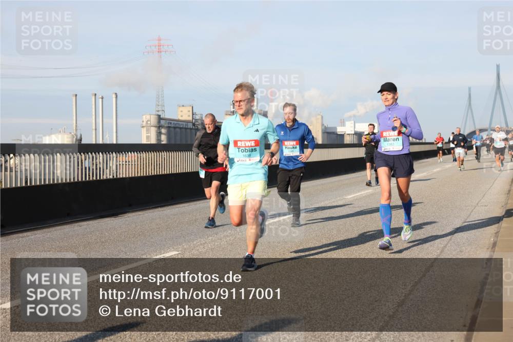 03.10.2025 - Köhlbrandbrückenlauf Lena Gebhardt http://msf.ph/oto/9117001 03.10.2025 09:44:16 Position 2 1639, 1383 meine-sportfotos.de