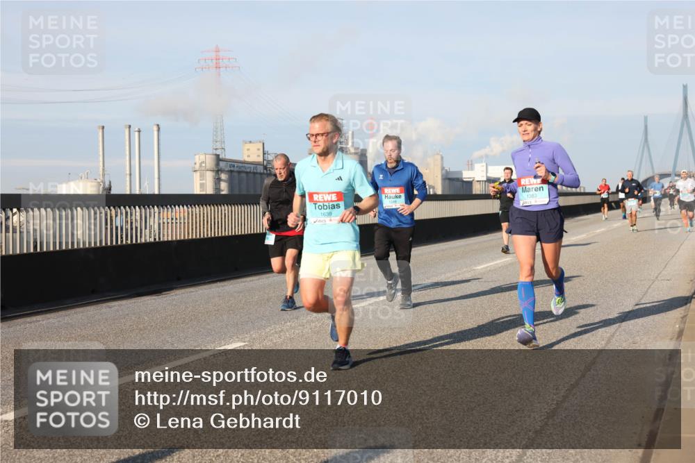 03.10.2025 - Köhlbrandbrückenlauf Lena Gebhardt http://msf.ph/oto/9117010 03.10.2025 09:44:16 Position 2 1639, 1383 meine-sportfotos.de