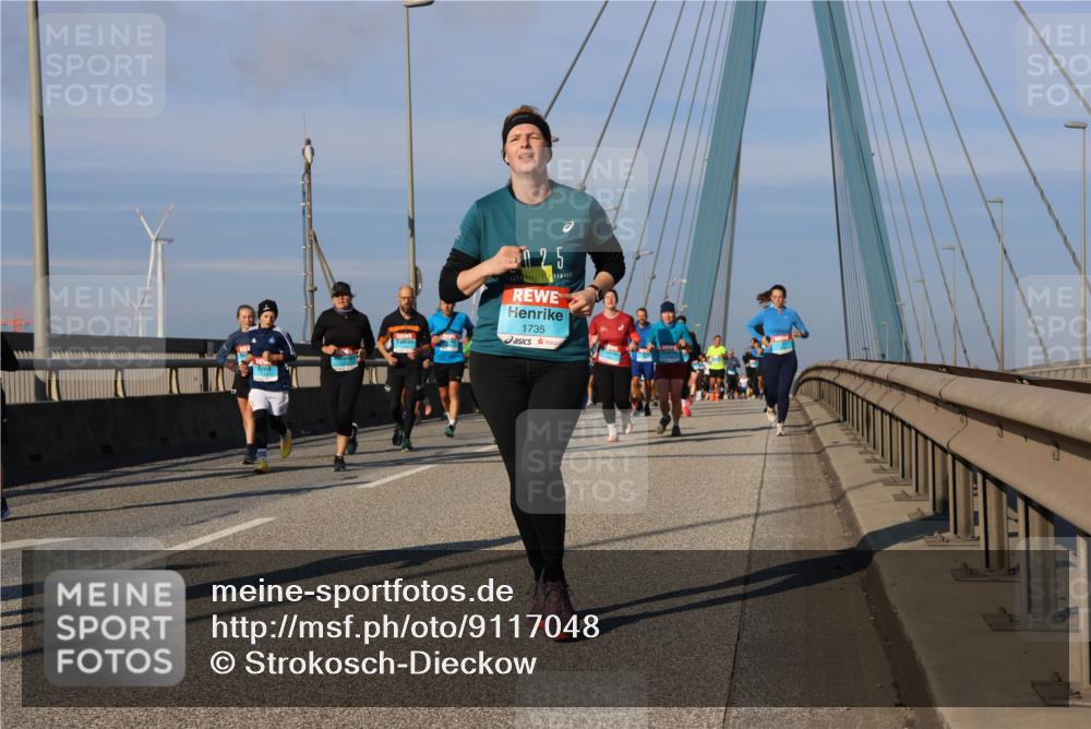 03.10.2025 - Köhlbrandbrückenlauf Strokosch-Dieckow http://msf.ph/oto/9117048 03.10.2025 09:50:21 Position 2 125, 1735 meine-sportfotos.de
