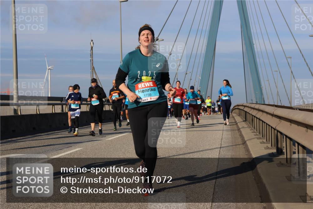 03.10.2025 - Köhlbrandbrückenlauf Strokosch-Dieckow http://msf.ph/oto/9117072 03.10.2025 09:50:21 Position 2 2025, 1735 meine-sportfotos.de