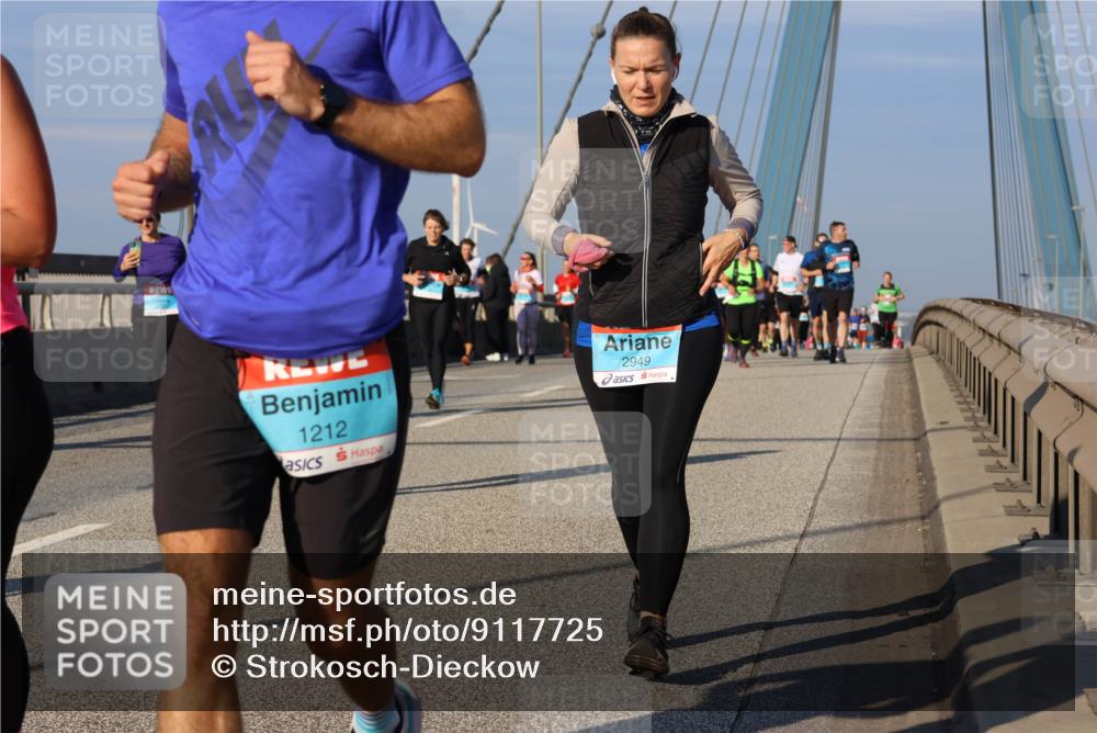 03.10.2025 - Köhlbrandbrückenlauf Strokosch-Dieckow http://msf.ph/oto/9117725 03.10.2025 09:51:30 Position 2 1212, 2949 meine-sportfotos.de
