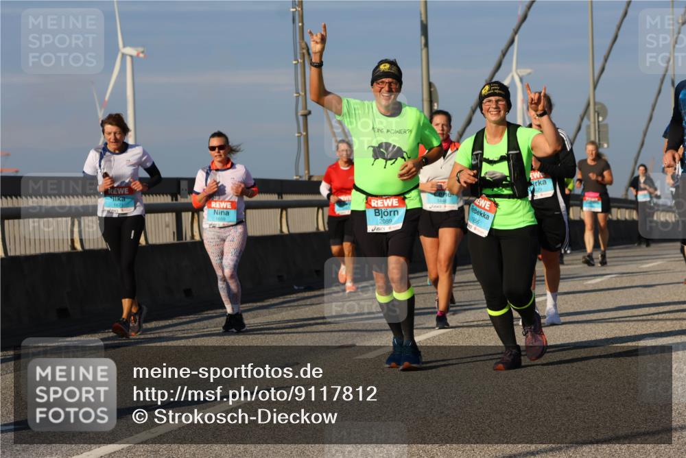 03.10.2025 - Köhlbrandbrückenlauf Strokosch-Dieckow http://msf.ph/oto/9117812 03.10.2025 09:51:39 Position 2 1671, 1659, 2089, 1446, 1956 meine-sportfotos.de