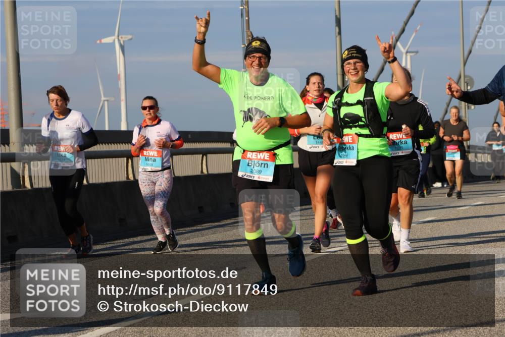 03.10.2025 - Köhlbrandbrückenlauf Strokosch-Dieckow http://msf.ph/oto/9117849 03.10.2025 09:51:40 Position 2 2089, 1671, 1659, 1446, 1956 meine-sportfotos.de