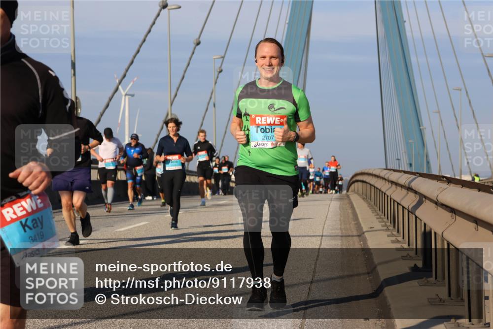 03.10.2025 - Köhlbrandbrückenlauf Strokosch-Dieckow http://msf.ph/oto/9117938 03.10.2025 09:51:50 Position 2 3419, 2707 meine-sportfotos.de