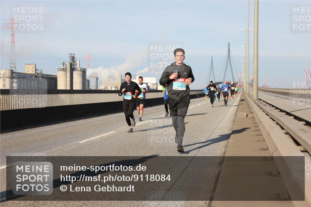 03.10.2025 - Köhlbrandbrückenlauf Lena Gebhardt http://msf.ph/oto/9118084 03.10.2025 09:44:38 Position 2 3775 meine-sportfotos.de
