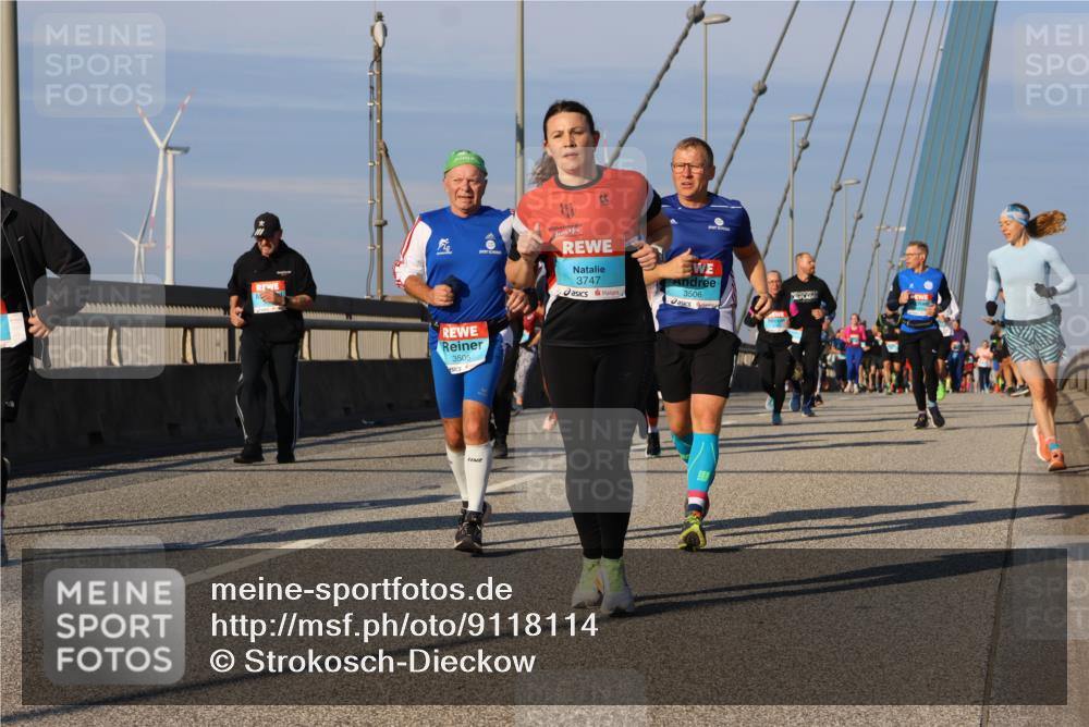 03.10.2025 - Köhlbrandbrückenlauf Strokosch-Dieckow http://msf.ph/oto/9118114 03.10.2025 09:52:08 Position 2 3505, 3747, 3506 meine-sportfotos.de