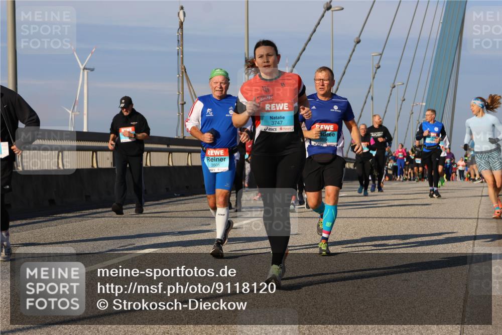 03.10.2025 - Köhlbrandbrückenlauf Strokosch-Dieckow http://msf.ph/oto/9118120 03.10.2025 09:52:08 Position 2 3747, 3505 meine-sportfotos.de